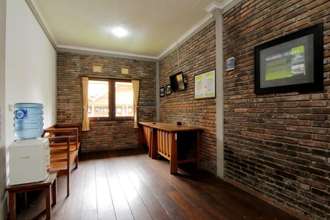 Hotel Disaster Oasis Kaliurang Exterior foto